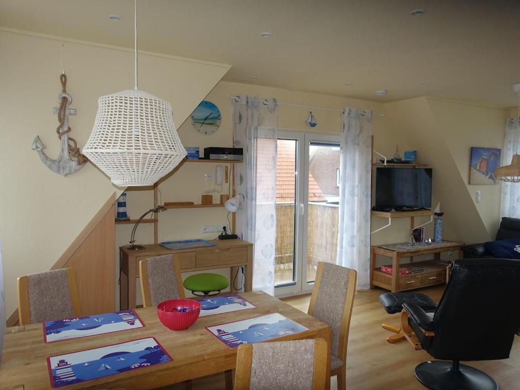 Ferienwohnung Leuchtturm Am Sandstrand Норден Екстериор снимка