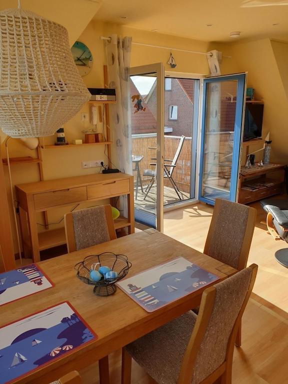 Ferienwohnung Leuchtturm Am Sandstrand Норден Екстериор снимка
