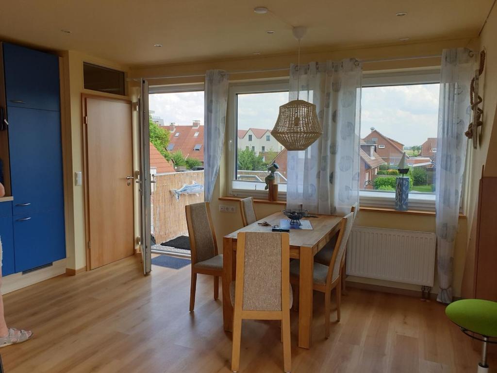 Ferienwohnung Leuchtturm Am Sandstrand Норден Екстериор снимка