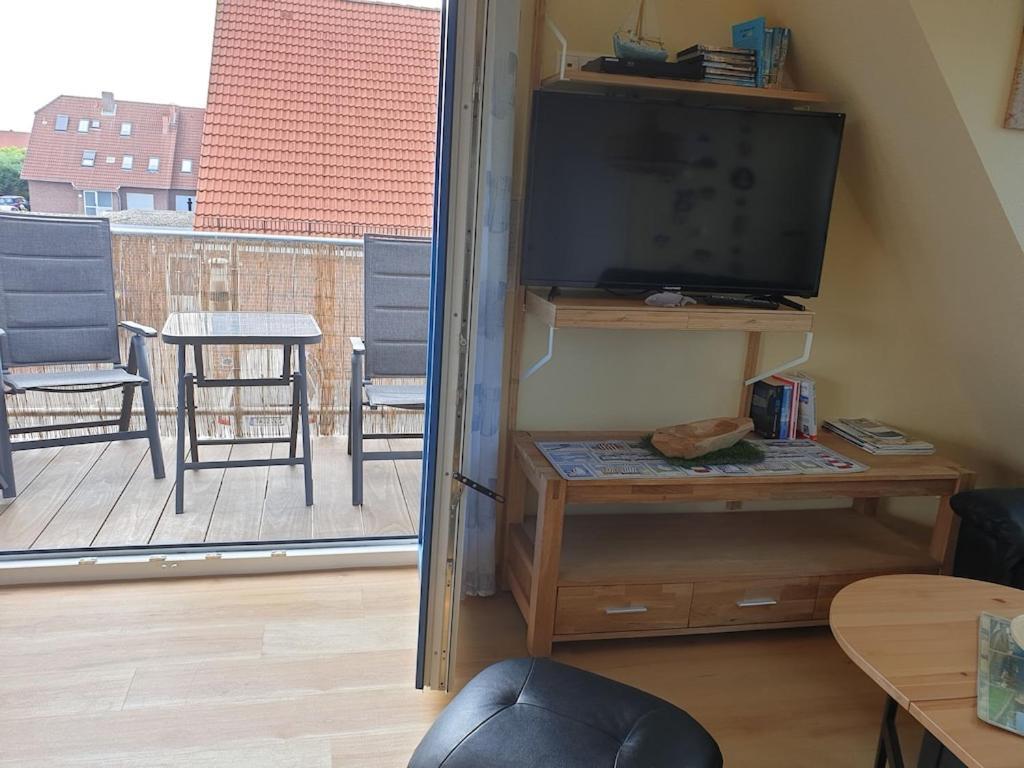 Ferienwohnung Leuchtturm Am Sandstrand Норден Екстериор снимка