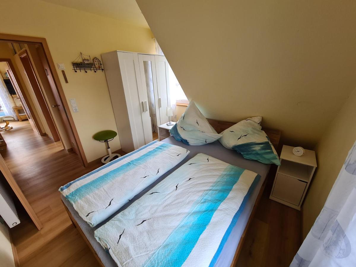 Ferienwohnung Leuchtturm Am Sandstrand Норден Екстериор снимка